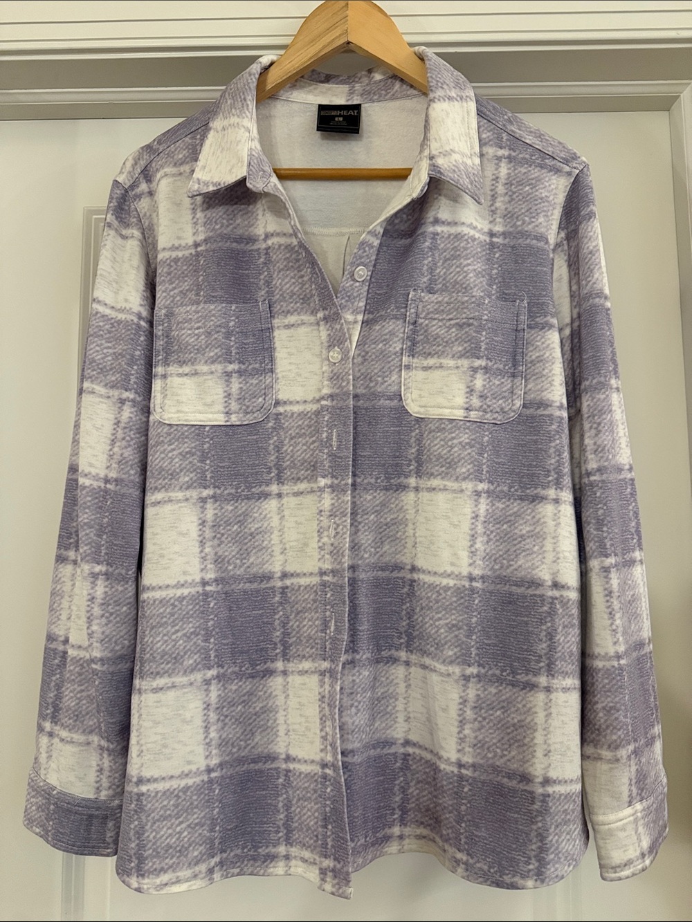32 Degrees Women’s Lavender and White Plaid Button-Up Shirt - L